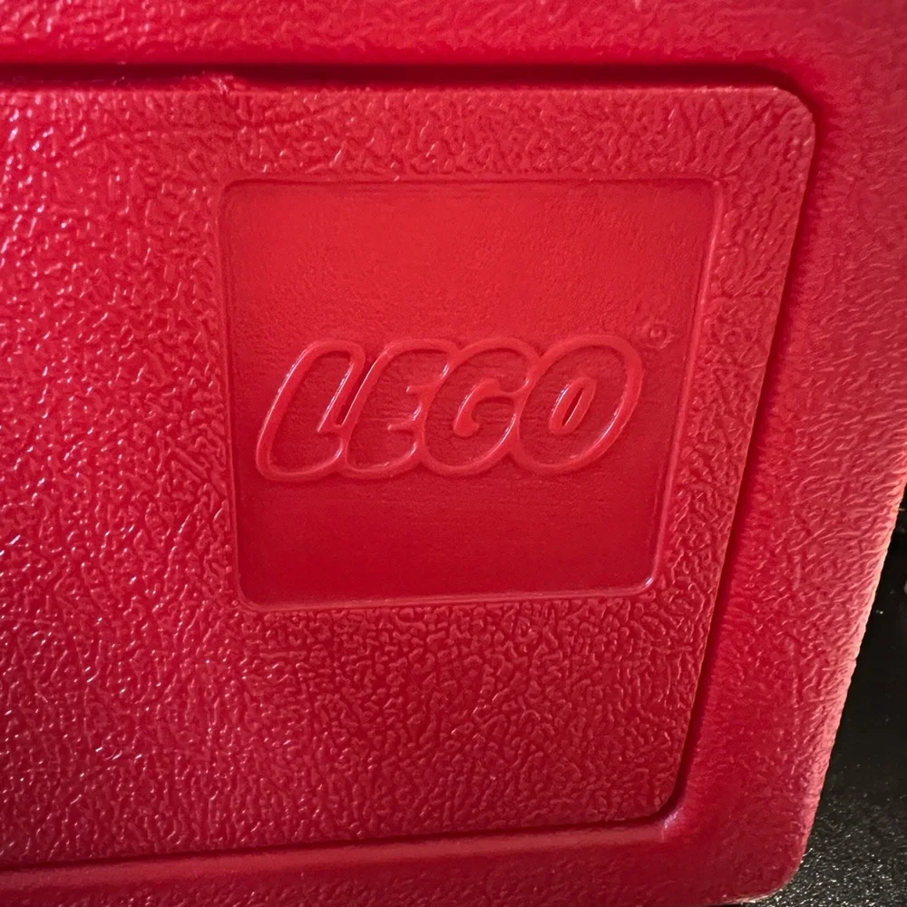 Lego Red Vintage Carry Case Storage Box Made in USA 1980s Full‎ 2+lbs Rare Legos
